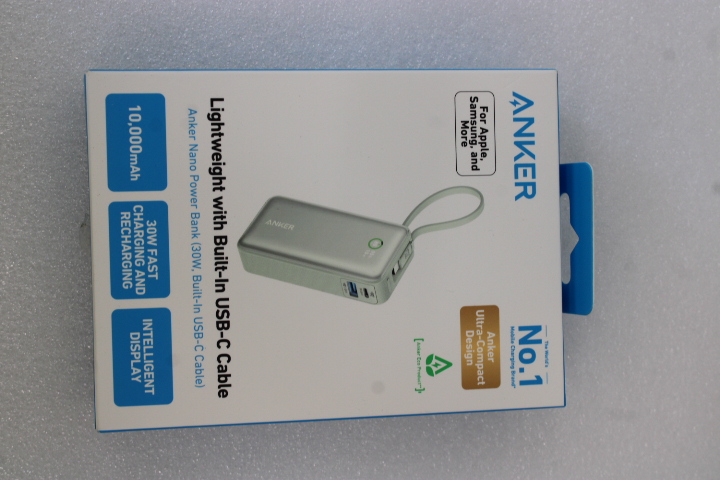 Pilt SALE OUT. Anker 545 Nano Power Bank | A1259G61 | 10000 mAh | Green | UNPACKED, SCRATCHED ON TOP