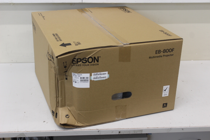 Pilt Epson | EB-800F | Full HD (1920x1080) | 5000 ANSI lumens | White | DAMAGED PACKAGING | Lamp warranty 12 month(s)