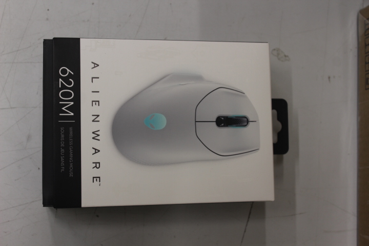 Pilt SALE OUT.  Dell | Gaming Mouse | AW620M | Wired/Wireless | Alienware Wireless Gaming Mouse | Lunar Light | USED AS DEMO, SCRATCHED BOTTOM