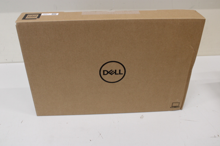 Pilt SALE OUT. Dell Vostro 15 3520 AG FHD i3-1215U/8GB/256GB/UHD/Ubuntu/ENG backlit kbd/Black/FP/ DAMAGED PACKAGING | Dell | DAMAGED PACKAGING