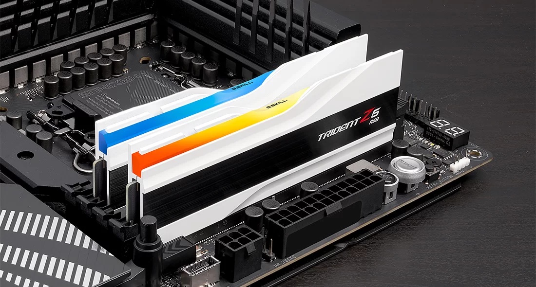 Pilt G.Skill Trident Z5 RGB | 64 GB | DDR5 | 4800 MHz | PC/server | Registered No | ECC No