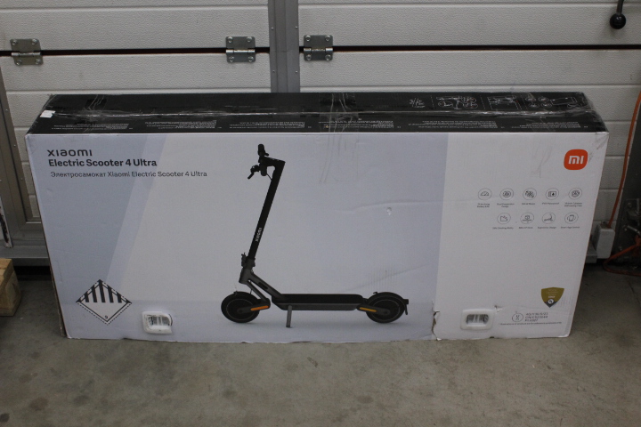 Pilt SALE OUT.  | Xiaomi | Electric Scooter 4 Ultra EU | 500 W | 25 km/h | 10 " | 6 month(s) | DEMO, DAMAGED PACKAGING, MISSING MANUALS