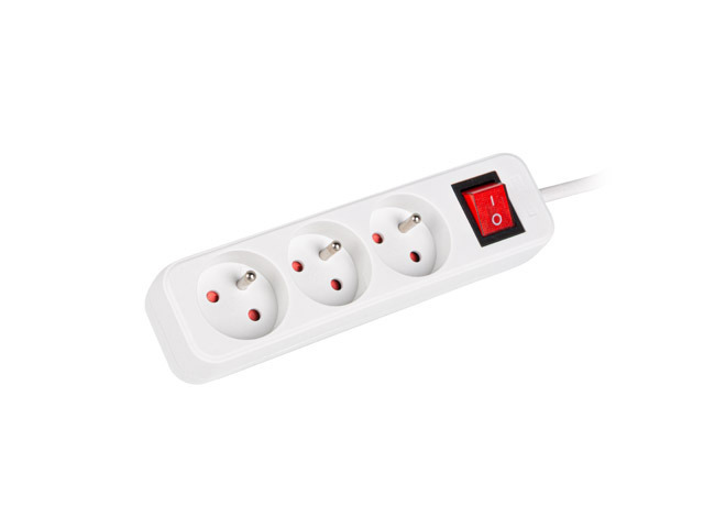 Pilt Lanberg Cable Power Strip, 3X French Outlets with Switch, Quality-Grade Copper, 1.5 m | PS1-03E-0150-W