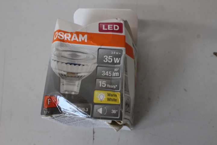 Pilt SALE OUT. Osram Parathom Reflector LED 12V MR16 35 non-dim 36° 3,8W/827 GU5.3 bulb | SALE OUT. | Osram Parathom Reflector LED | GU5.3 | 3.8 W | Warm White | DAMAGED PACKAGING