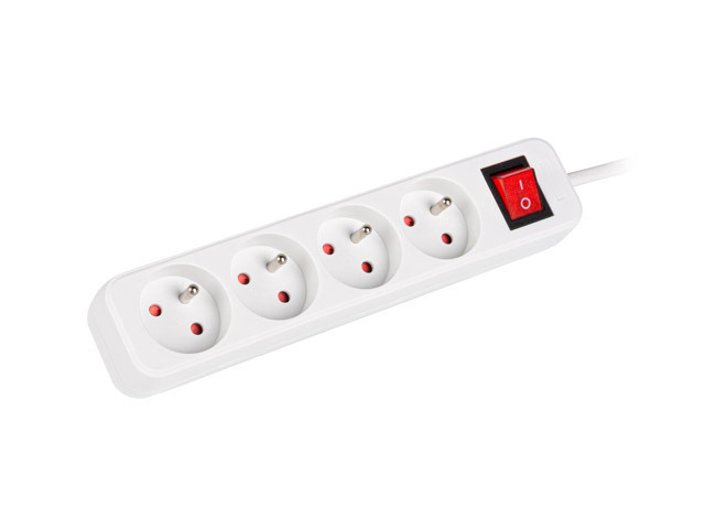 Pilt Lanberg Cable Power Strip, 4X French Outlets with Switch, Quality-Grade Copper, 1.5 m | PS1-04E-0150-W