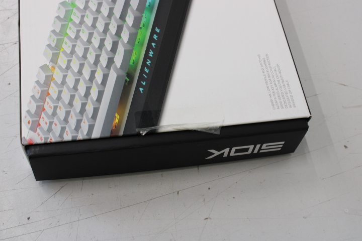 Pilt SALE OUT. | Dell | Alienware Gaming Keyboard | AW510K | Mechanical Gaming Keyboard | Wired | EN | USED AS DEMO | Black/Silver | USB | English | 910 g