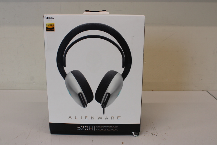 Pilt SALE OUT.  | Dell | Alienware Wired Gaming Headset | AW520H | Wired | Over-Ear | DAMAGED PACKAGING, USED, DIRTY | Noise canceling
