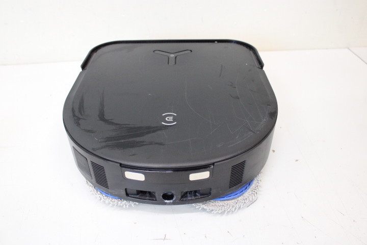 Pilt SALE OUT. Ecovacs DEEBOT X5 OMNI Vacuum cleaner, Robot, Wet&Dry, Operating time 164 min, Dust bin 0,25 L, 6400mAh, Black + Auto-empty statio | Ecovacs | Robotic Vacuum Cleaner | DEEBOT X5 OMNI | Wet&Dry | Operating time (max) 164 min | Lithium-Ion | 6400 mAh | Dust capacity 0.25 L | 12800 Pa | Black | NO ORIGINAL PACKAGING, USED, DIRTY, SCRATCHED, MISSING ACCESSORIES, REFURBISHED