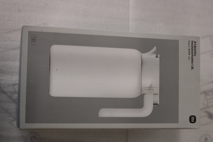 Pilt SALE OUT. Xiaomi Insulated Kettle 1,8L | Xiaomi | Insulated Kettle | Insulated | 1.8 L | Stainless steel/Polypropylene | White | USED